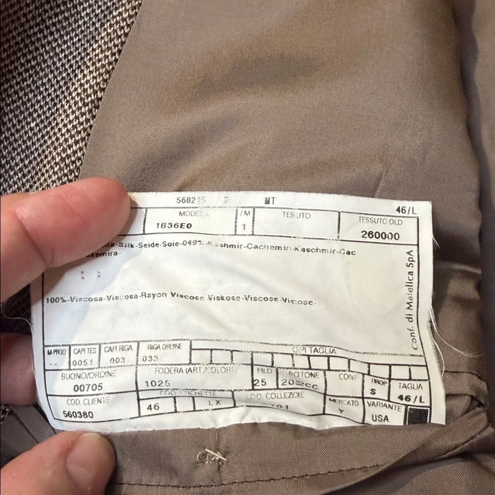 Armani Collezioni Silk Cashmere Blazer. 46L